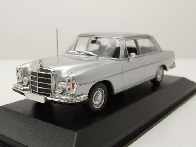 Maxichamps Modellauto Mercedes 300 SEL 6.3 S-Klasse W109 1968 silber Modellauto 1:43 Maxicha