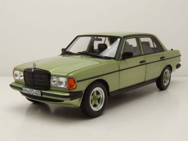 Norev Modellauto Mercedes 200 AMG W123 1984 silbergrün Modellauto 1:18 Norev