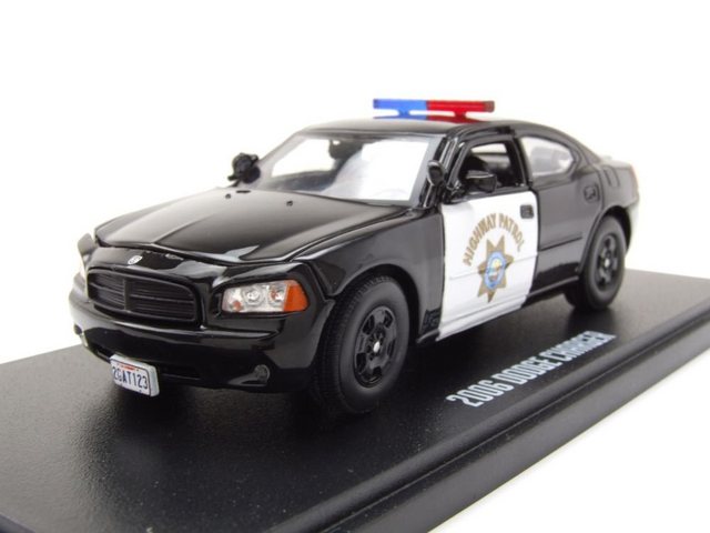 GREENLIGHT collectibles Modellauto Dodge Charger California Highway Patrol 2006 The Rookie Modellauto