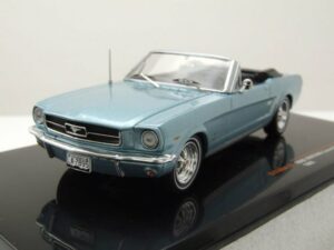 ixo Models Modellauto Ford Mustang Convertible 1965 hellblau Modellauto 1:43 ixo models