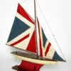 Brillibrum Modellboot Modellschiff Schiff Segelboot Modell Boot Holz Yacht Modellboot Jacht Stoff Union Jack Amerika Detail Boot Flyer Geschenke Geschenkidee Kinder