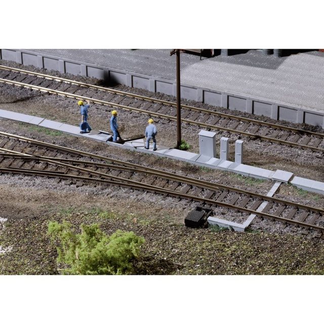 Auhagen Modelleisenbahn-Fertiggelände H0 Kabelkanäle und 5 Schaltkästen