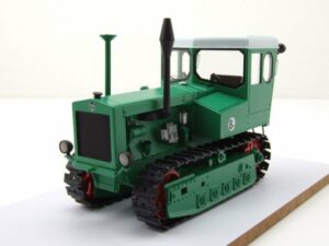 Schuco Modelltraktor IFA KS07 Kettenschlepper Rübezahl Traktor grün Modellauto 1:32 Schuco