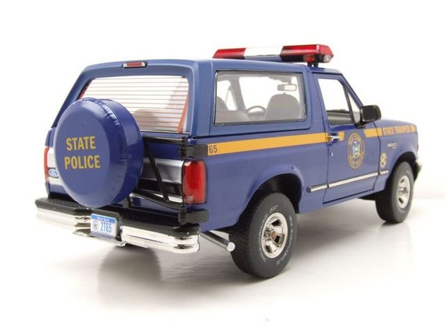 GREENLIGHT collectibles Modellauto Ford Bronco XLT 1996 New York State Police blau Modellauto 1:18 Greenl