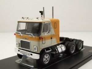 ixo Models Modellauto GMC Astro 95 Zugmaschine 1970 gelb beige Modellauto 1:43 ixo models